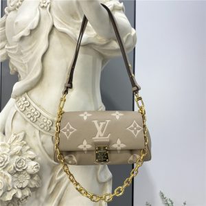 Louis Vuitton Favorite Dove/Cream