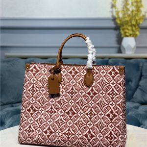 Louis Vuitton Onthego GM Tan