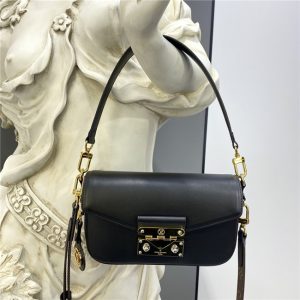 Louis Vuitton Swing H27 Black