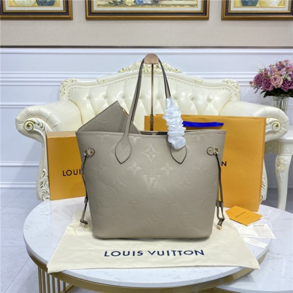 Louis Vuitton Neverfull MM Tourterelle Gray