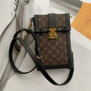 Louis Vuitton Pochette Trunk Verticale Monogram