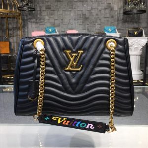 Louis Vuitton New Wave Chain Tote