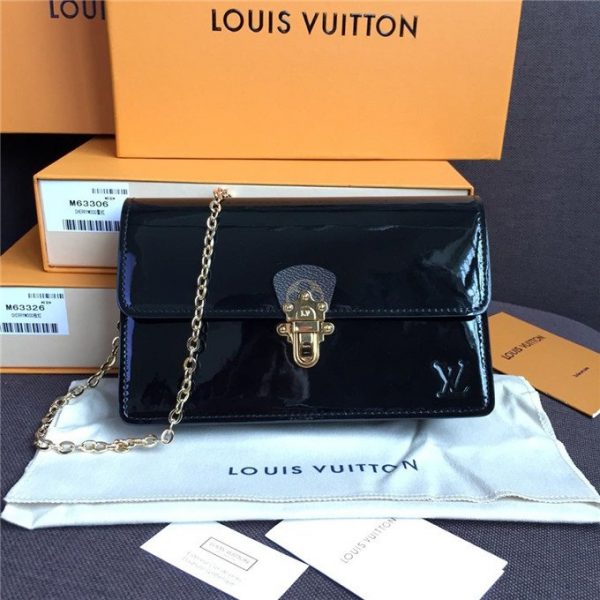Louis Vuitton Cherrywood Chain Wallet Patent Leather Noir