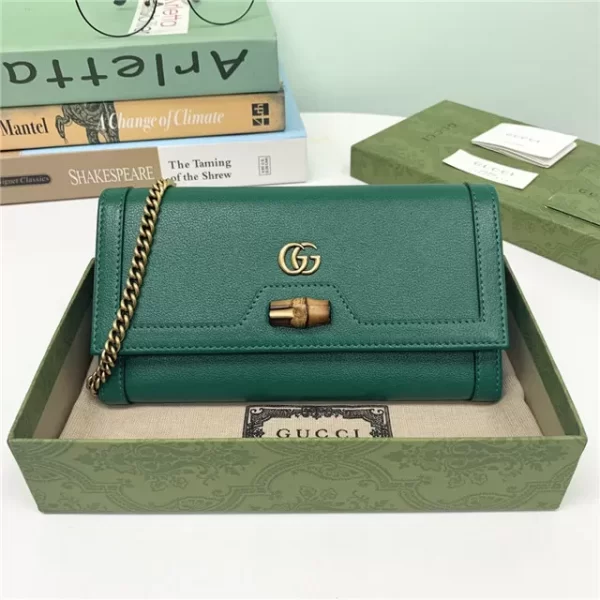 Gucci Diana Chain Wallet With Bamboo Green