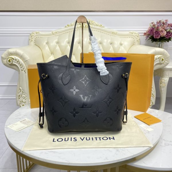 Louis Vuitton Neverfull MM Black