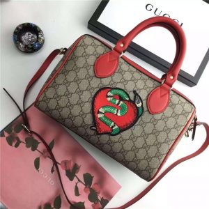 Gucci Limited Edition GG Supreme Boston Top Handle