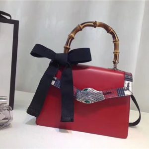 Gucci Lilith Small Top Handle Bag Red
