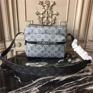 Louis Vuitton Messenger PM Silver