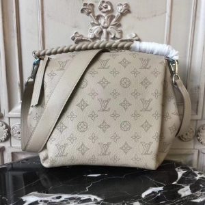 Louis Vuitton Babylone Chain BB Galet