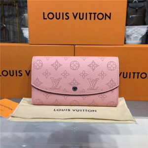 Louis Vuitton Iris Wallet Mahina Magnolia