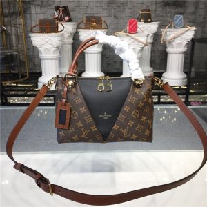 Louis Vuitton V Tote BB Noir