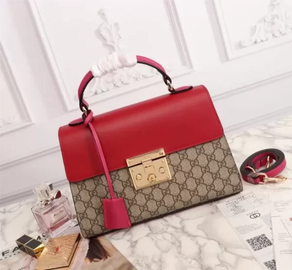 Gucci Padlock GG Supreme top handle bag Red