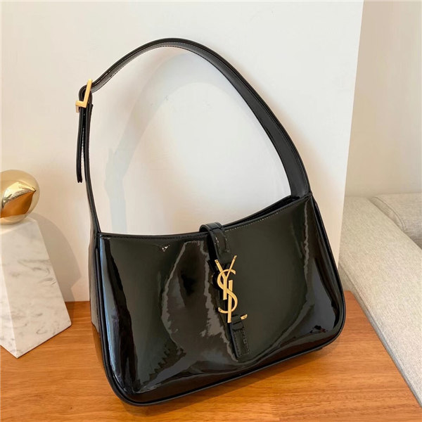 Yves Saint Laurent LE 5 A 7 Hobo Bag Black Patent