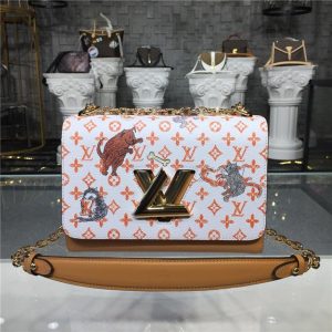 Louis Vuitton Twist MM