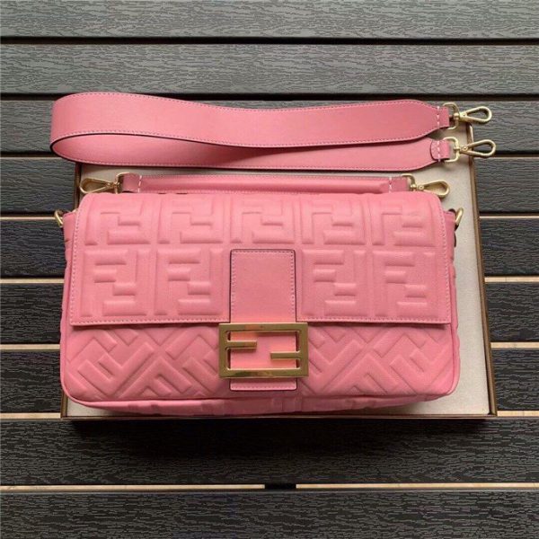 Fendi Baguette Large Pink