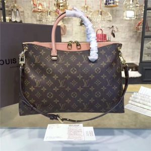 Louis Vuitton Pallas Bois de Rose