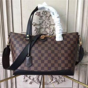 Louis Vuitton Hyde Park Noir