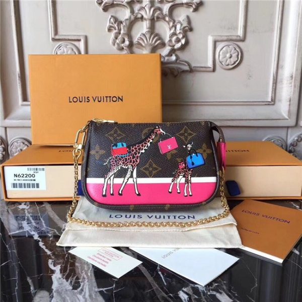 Louis Vuitton Mini Pochette Accessoires