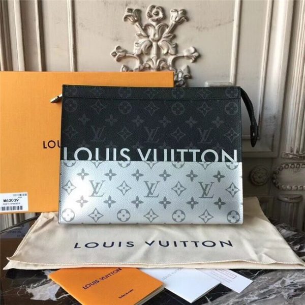 Louis Vuitton Pochette Voyage MM Monogram Other