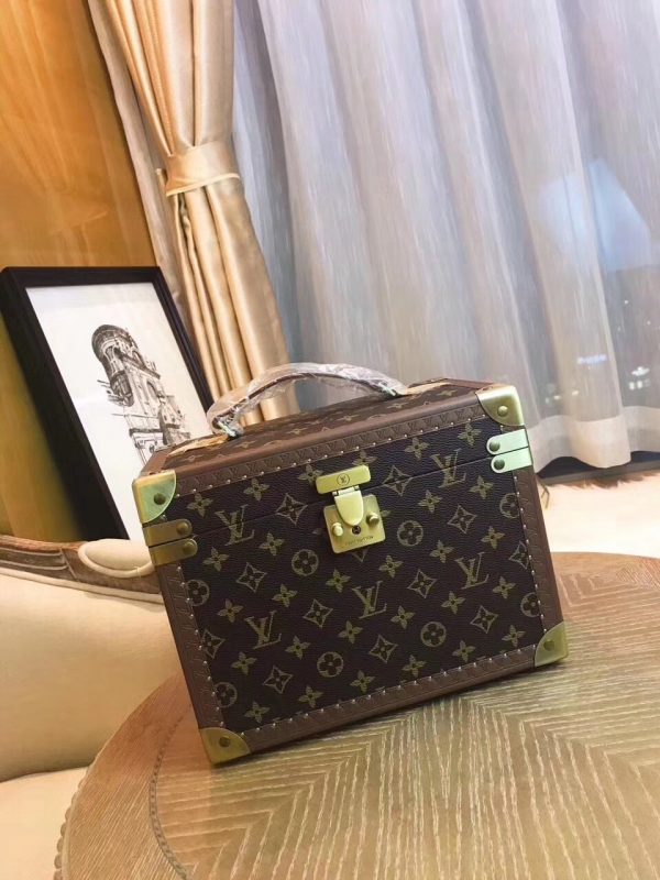 Louis Vuitton Monogram Canvas Trunk Case