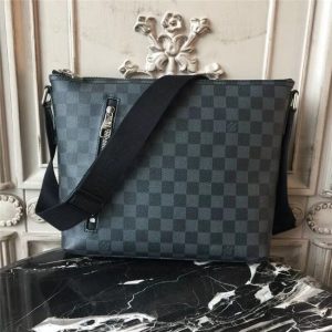 Louis Vuitton Mick PM